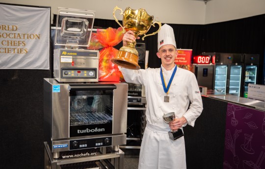 1 Sam with Trophy