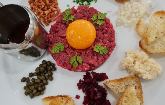 Steak Tartare platter