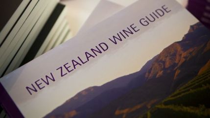 ResizedImageWzQyOSwyNDFd ResizedImageWzYwMCwzMzdd Wine Book cover2