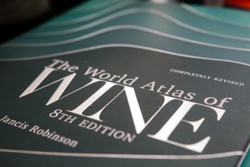 Wine Atlas Launch Akl 9903x