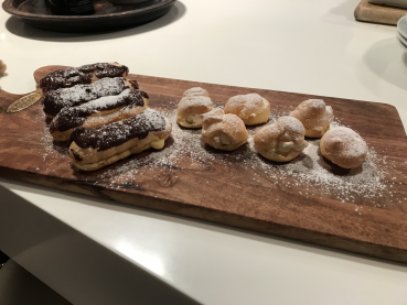 Henrys Choux paster Profitterolles eclairs 15 Apr 2020 at 11 18 pm3